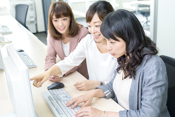 【東陽町】データ入力や書類チェック等の事務作業＜高時給SV業務＞土日祝休み★交通費全額支給